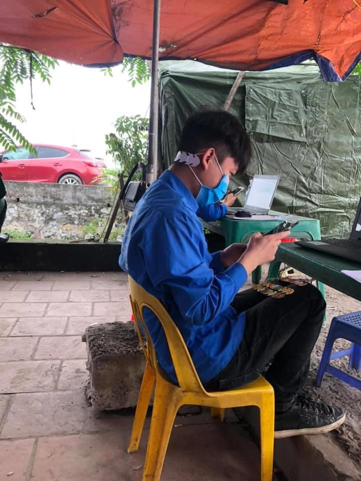 Độc đáo 'tai giả' đeo khẩu trang phòng chống dịch, bệnh ảnh 2