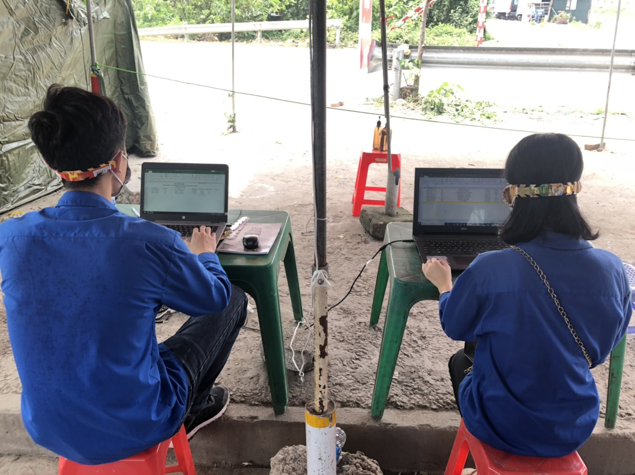 Độc đáo 'tai giả' đeo khẩu trang phòng chống dịch, bệnh ảnh 1