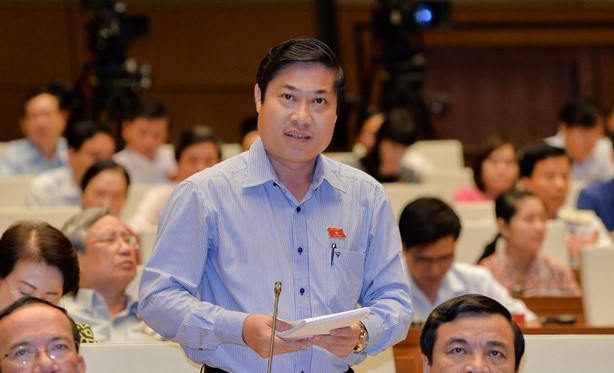 Nhìn hậu quả mưa lũ miền Trung, thấm thía cái giá của mất rừng ảnh 1