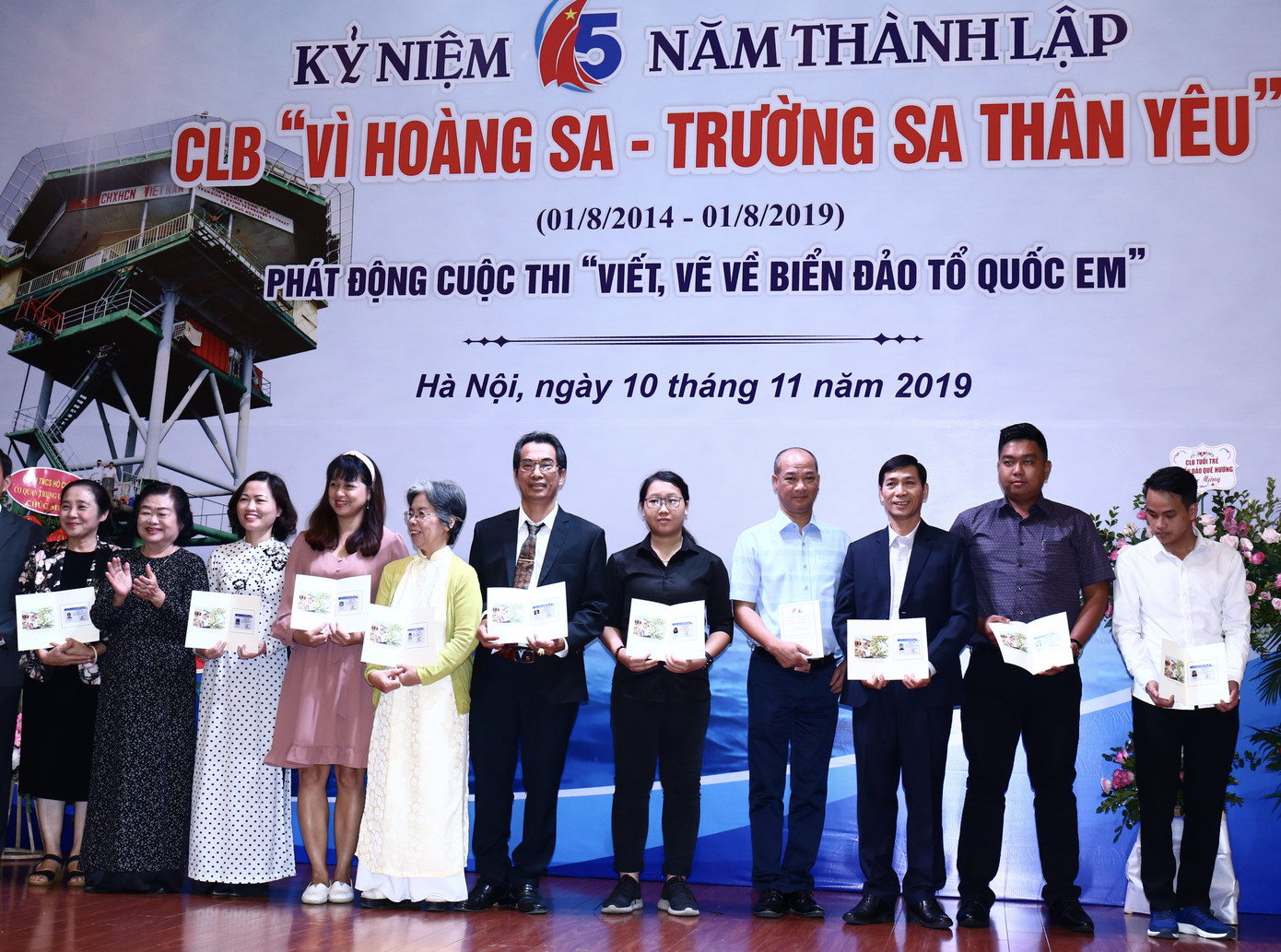 Kết nối những trái tim để gìn giữ chủ quyền biển đảo Tổ quốc ảnh 2