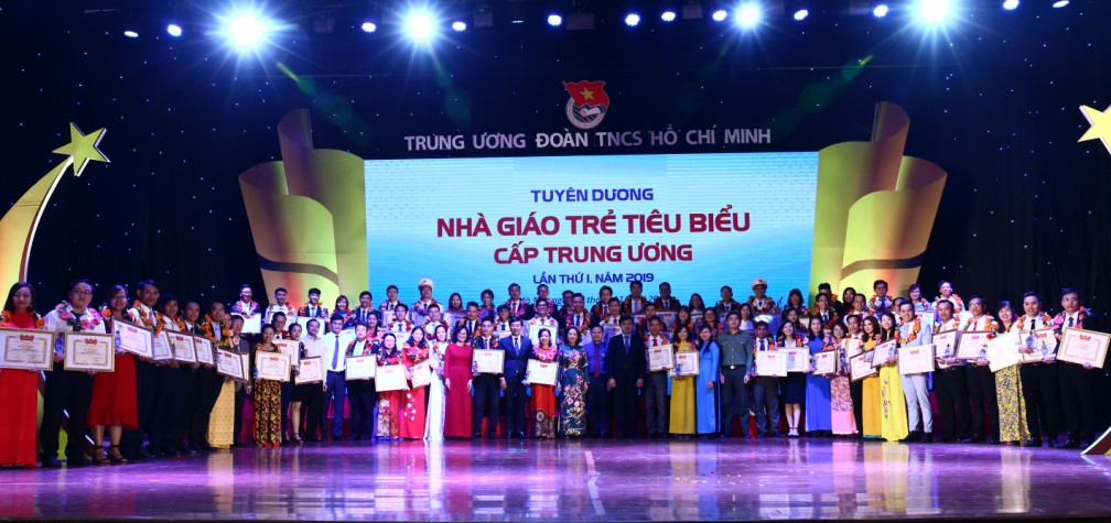 Vinh danh những nhà giáo trẻ tận tâm, cống hiến vì giáo dục ảnh 5