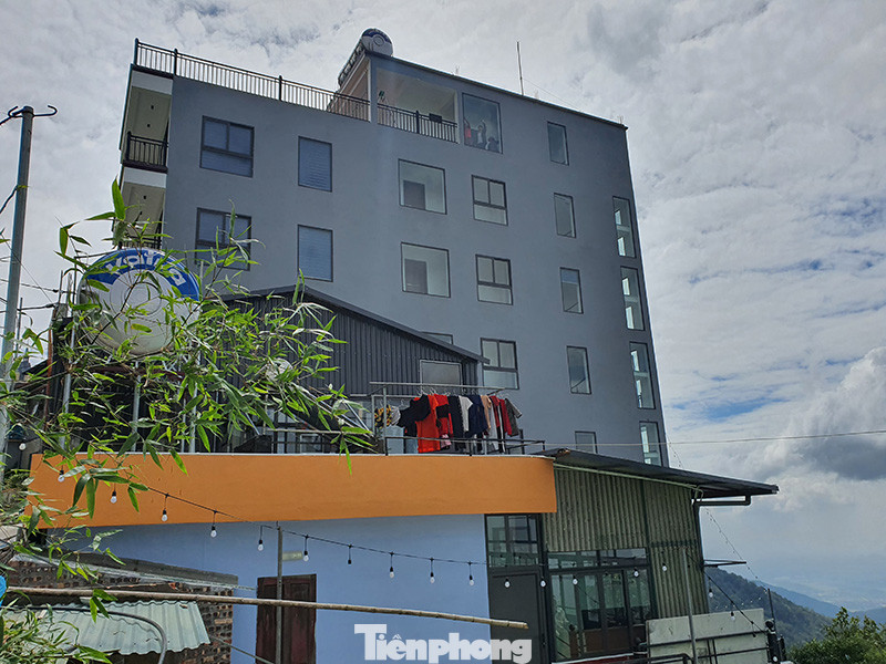 Tận thấy những công trình khoét núi, đổ bê tông kiên cố ở Tam Đảo ảnh 2