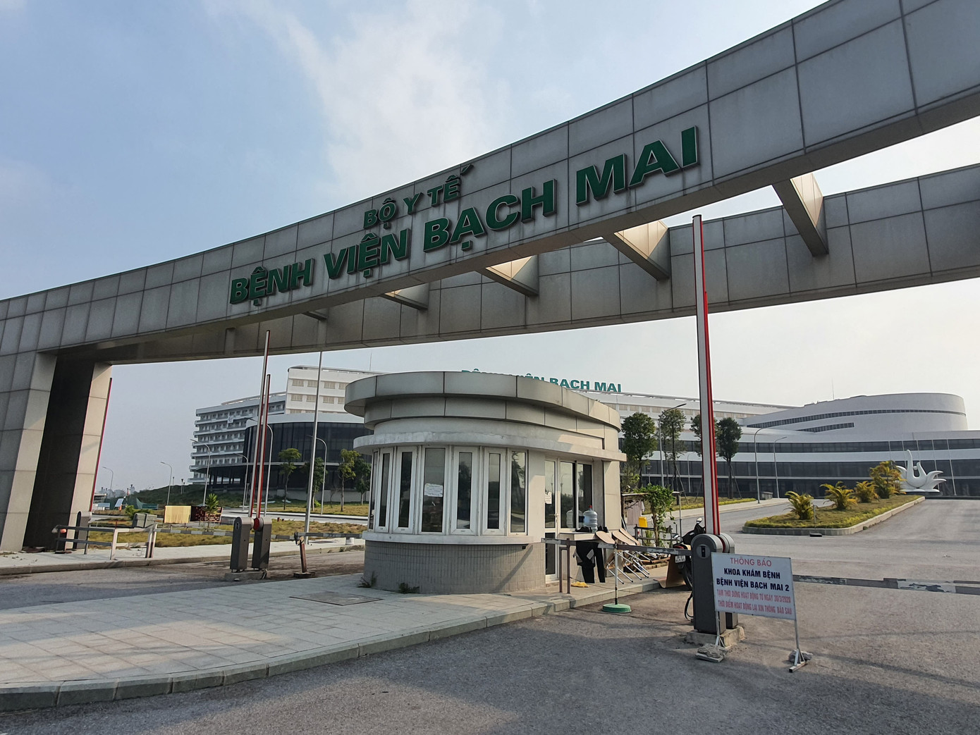 Nhân lực sẵn sàng, sao bệnh viện Bạch Mai, Việt Đức cơ sở 2 vẫn 'ngủ đông'? ảnh 5