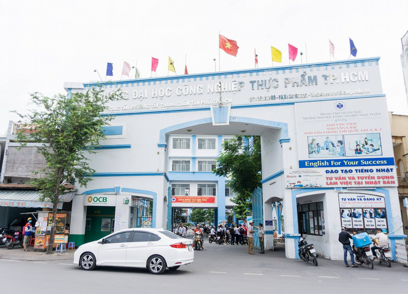 Lo ngại COVID-19, trường ĐH Công nghiệp Thực phẩm TP. HCM cho sinh viên nghỉ Tết sớm ảnh 1