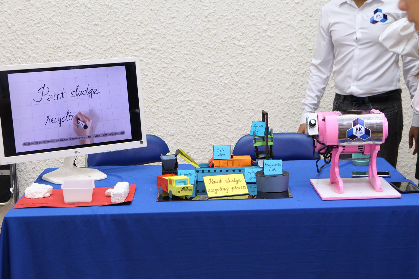 Vinh danh những sáng tạo về môi trường của sinh viên 6 trường đại học ảnh 2