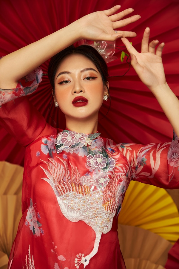 Quán quân “Giọng hát hay Hà Nội 2020” Bùi Dương Thái Hà khóc hết nước mắt trong MV “Thì thôi” ra mắt ngay Tết Tân Sửu ảnh 3