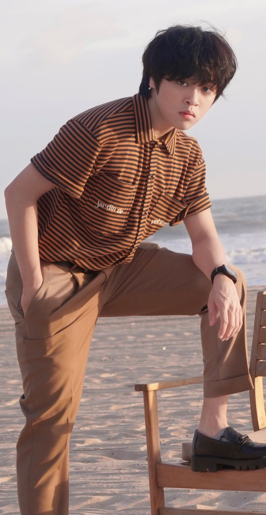 “Hoàng tử tình ca” Thiên Khôi: Đi diễn Tết, có bố mẹ là bạn đồng hành ảnh 4