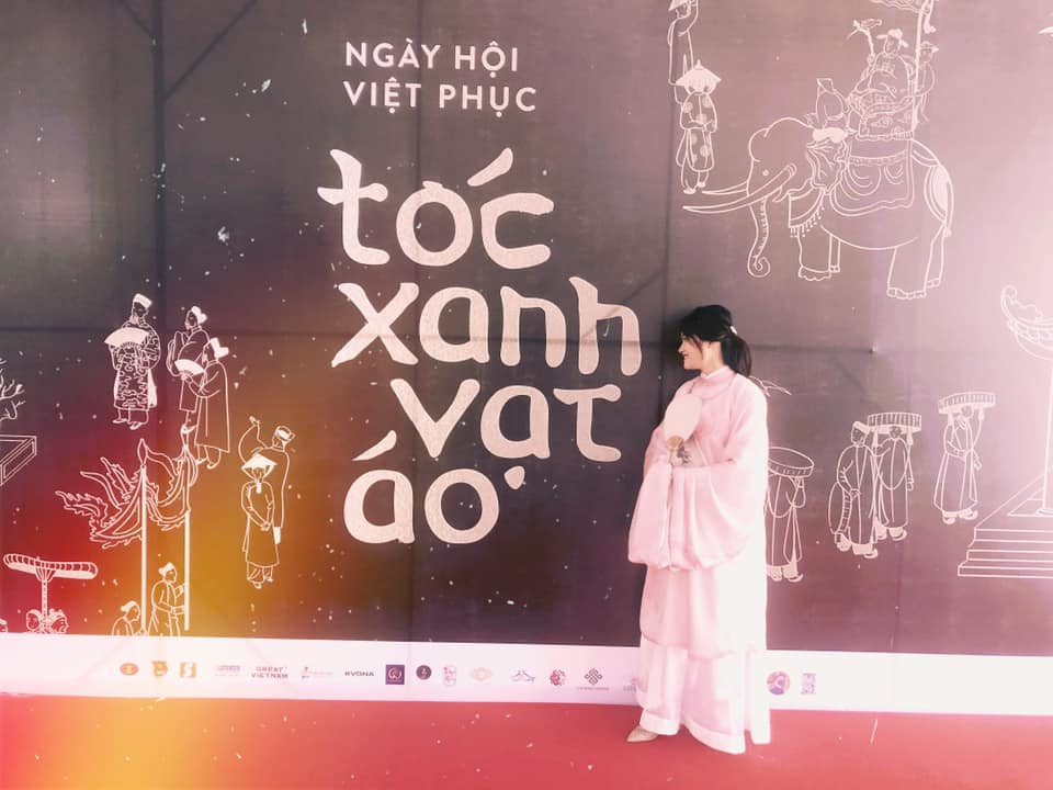 Người trẻ “ngỡ ngàng” với cổ phục Việt ảnh 9