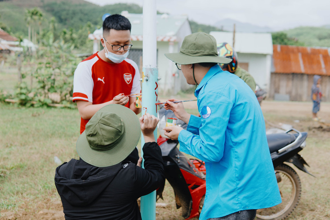 Mùa Xuân của sinh viên cho những mảnh đời, buôn làng ảnh 7