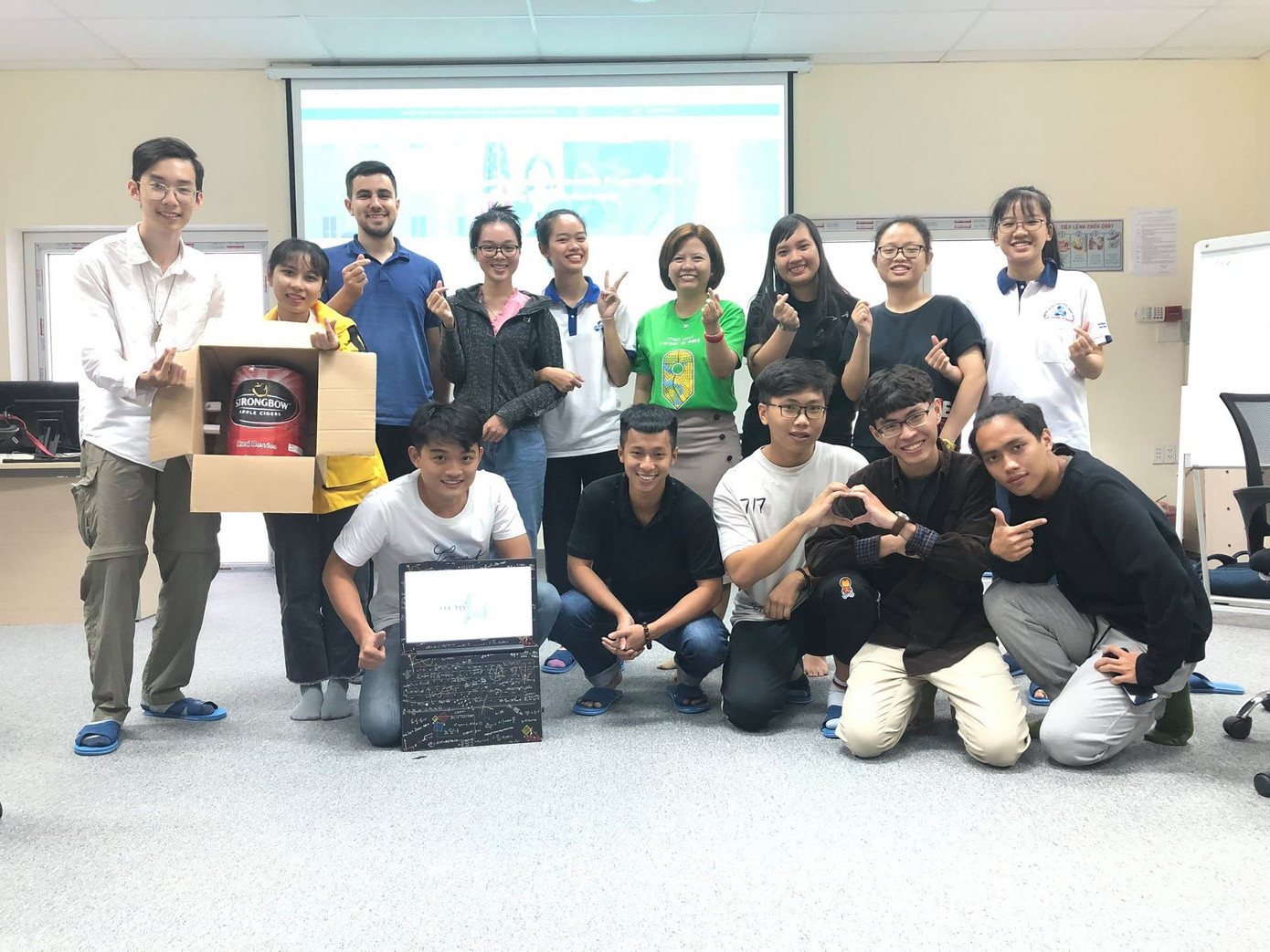 “Lặng yên rực rỡ” - Tour nghệ thuật giúp người xem tìm lại được quãng thời gian đã mất ảnh 12