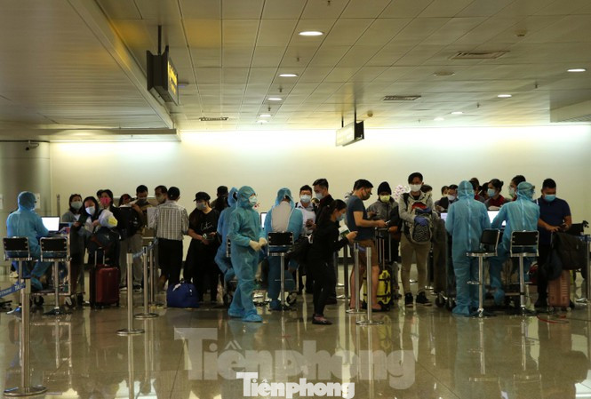 Cách ly 33 người từ Đà Nẵng vào TPHCM ảnh 1