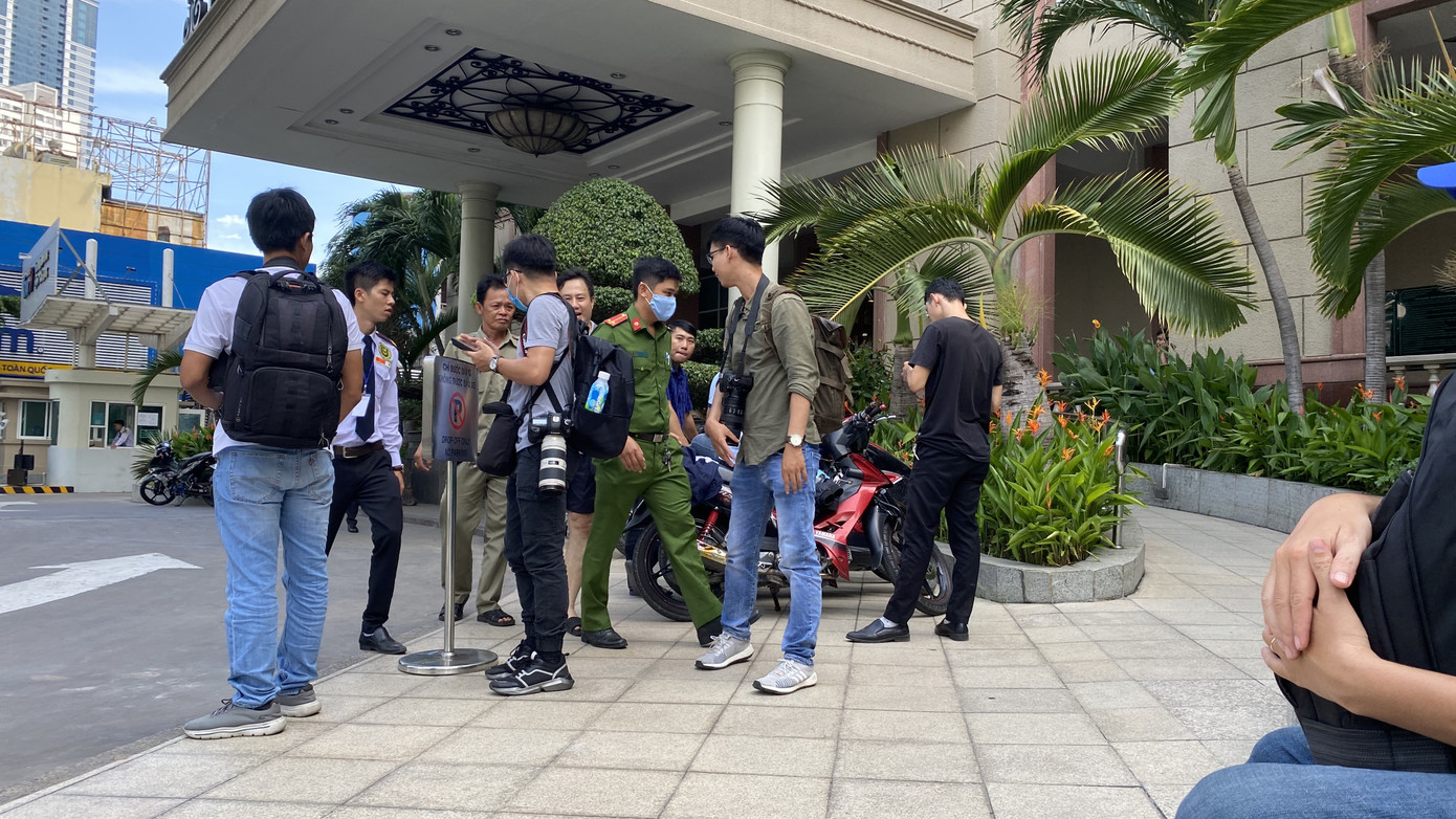 Khám xét nơi ở của Phó Chủ tịch TP Hồ Chí Minh Trần Vĩnh Tuyến ảnh 4