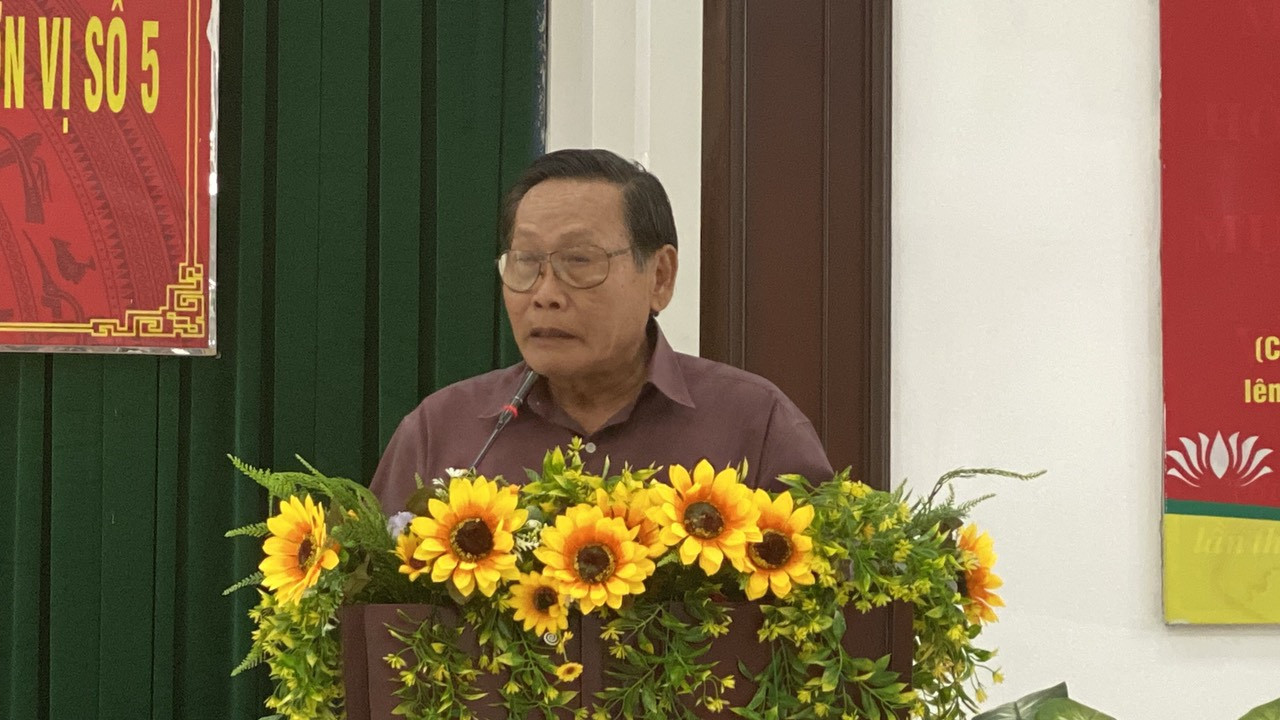 Cử tri bức xúc vì sở, ngành TPHCM 'đá bóng' trách nhiệm xử lý karaoke loa dạo ảnh 1