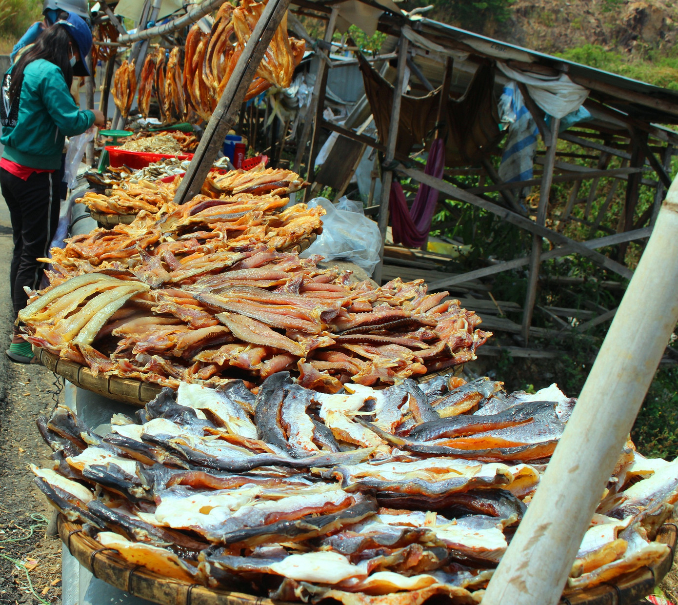 Chuyện ít biết về 'xóm chài' trên núi ảnh 4