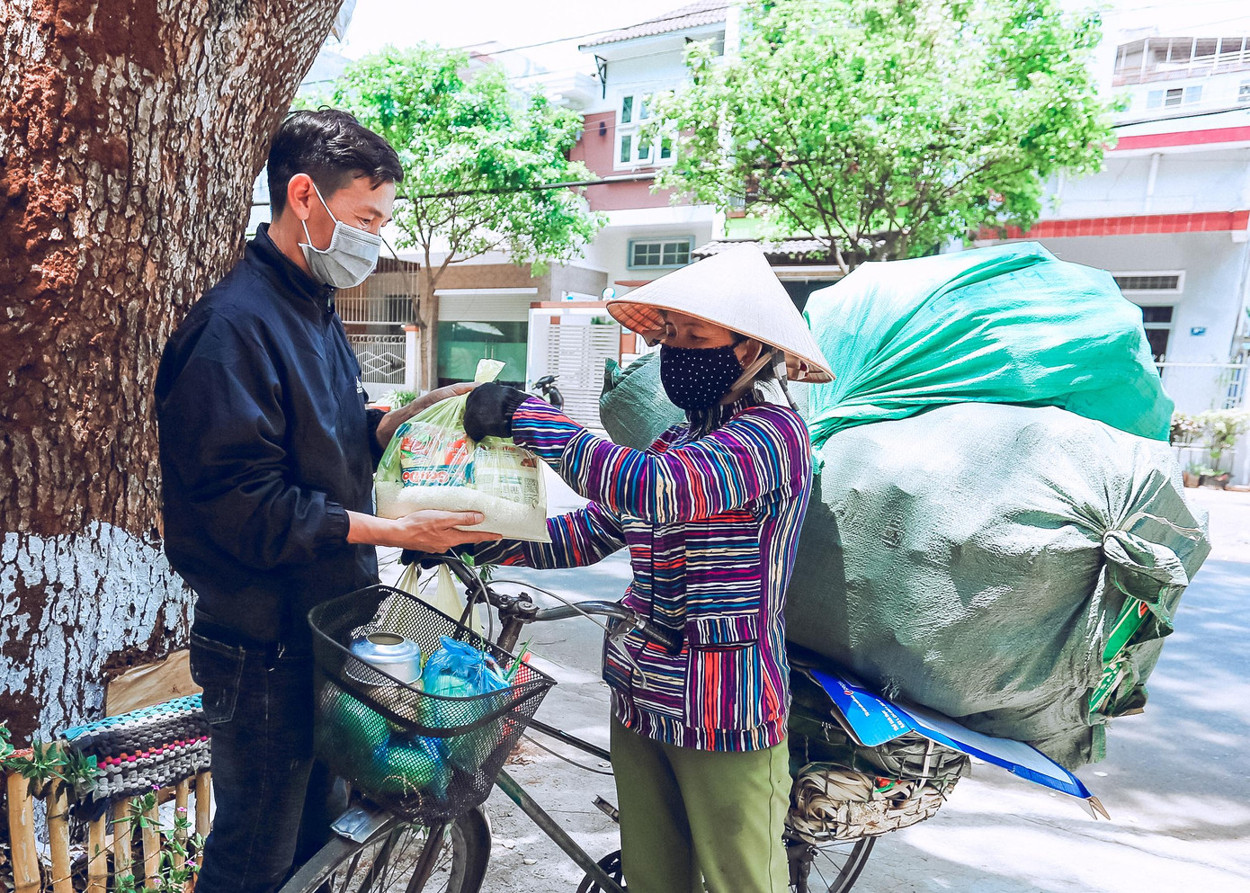 Bí thư Đắk Lắk kêu gọi doanh nghiệp giúp người yếu thế ảnh 4