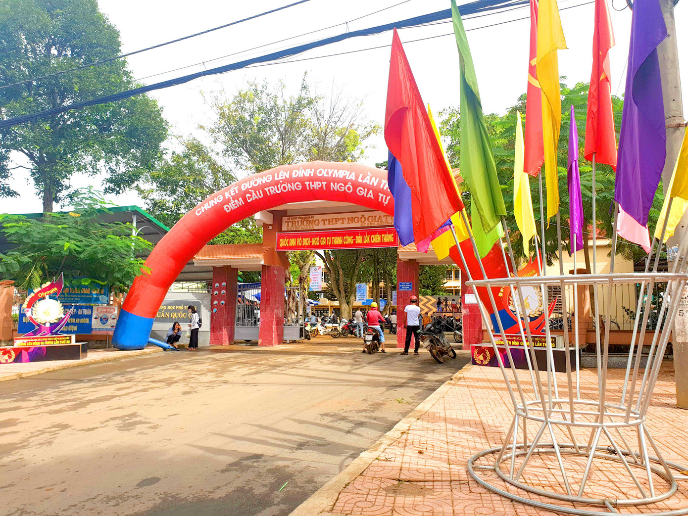 Đắk Lắk 'tiếp lửa sư tử' chinh phục đỉnh Olympia ảnh 3