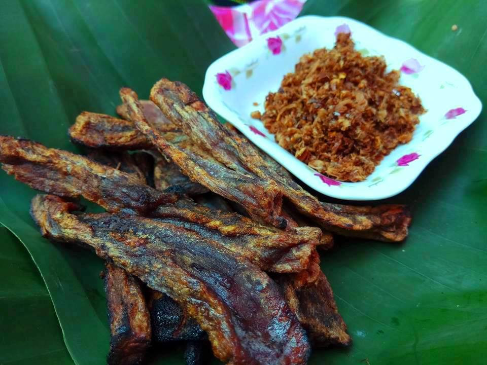 Độc lạ món kiến vàng dành cho khách quý ảnh 3