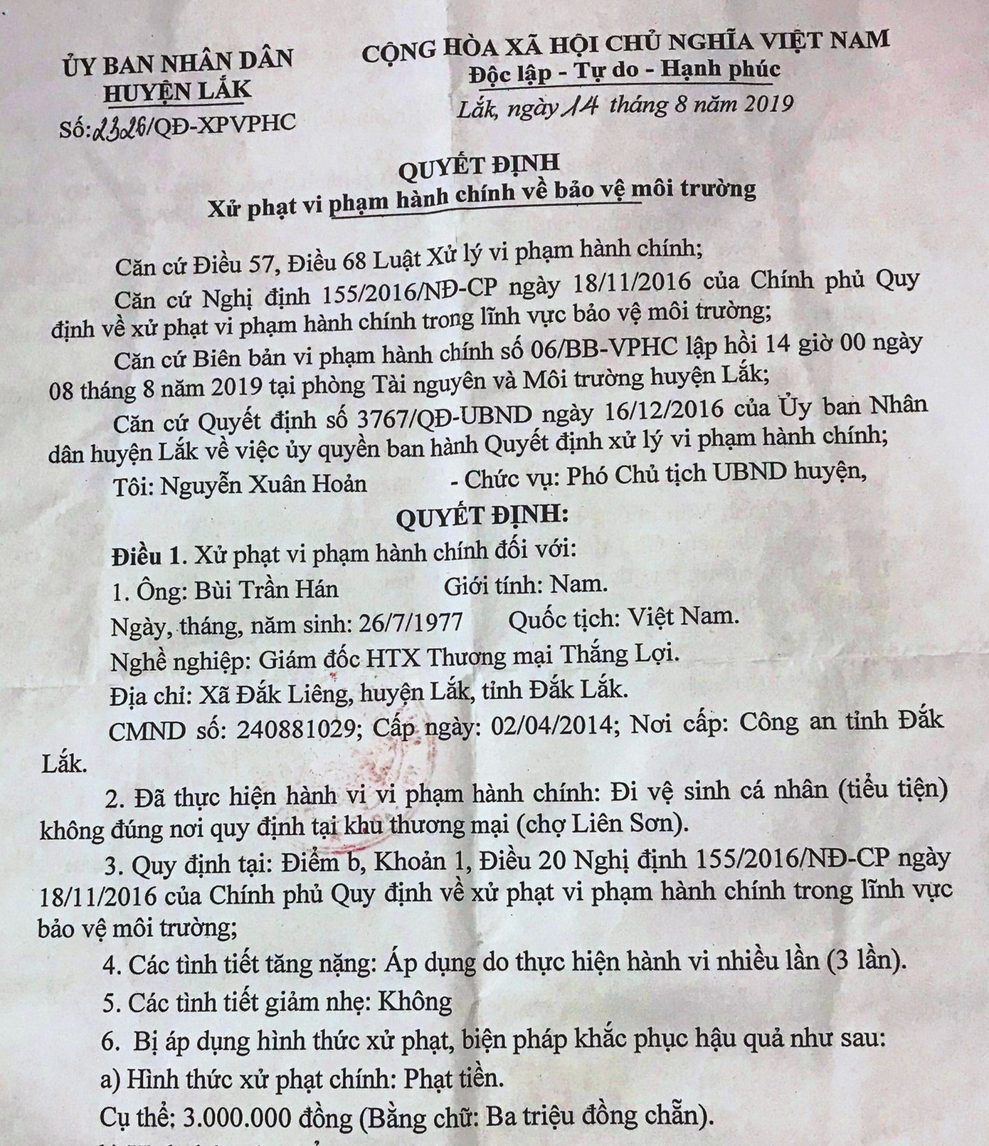 Giám đốc bị phạt 3 triệu đồng vì... tiểu tiện bậy ảnh 2