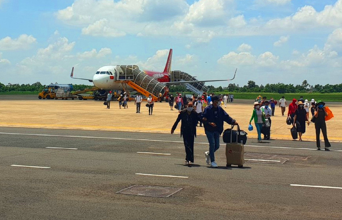 Sân bay Buôn Ma Thuột lập phòng cách ly đặc biệt, phân luồng khách Đà Nẵng ảnh 4