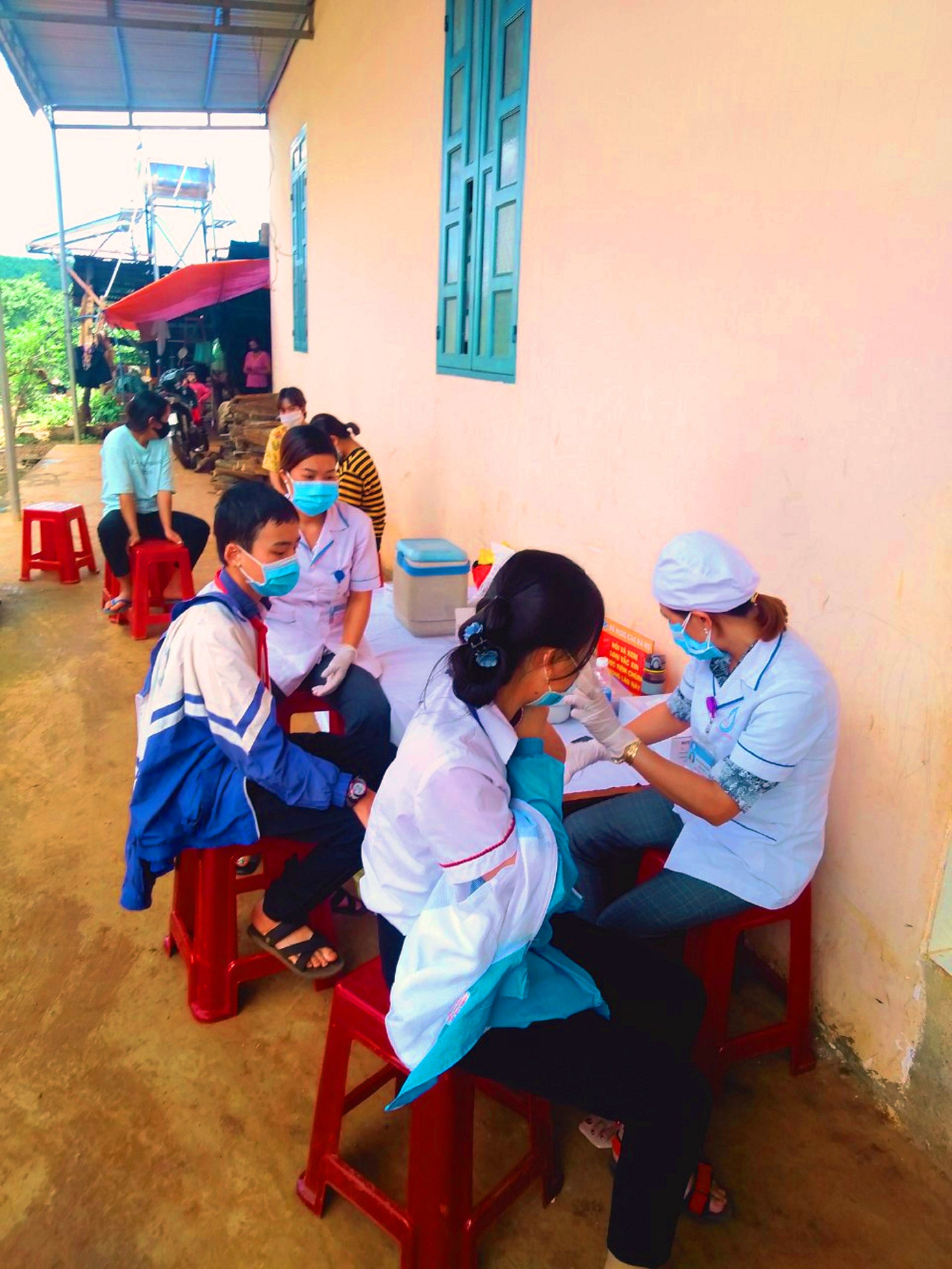 Đắk Lắk cách ly 6 trường hợp nghi mắc bạch hầu ảnh 1