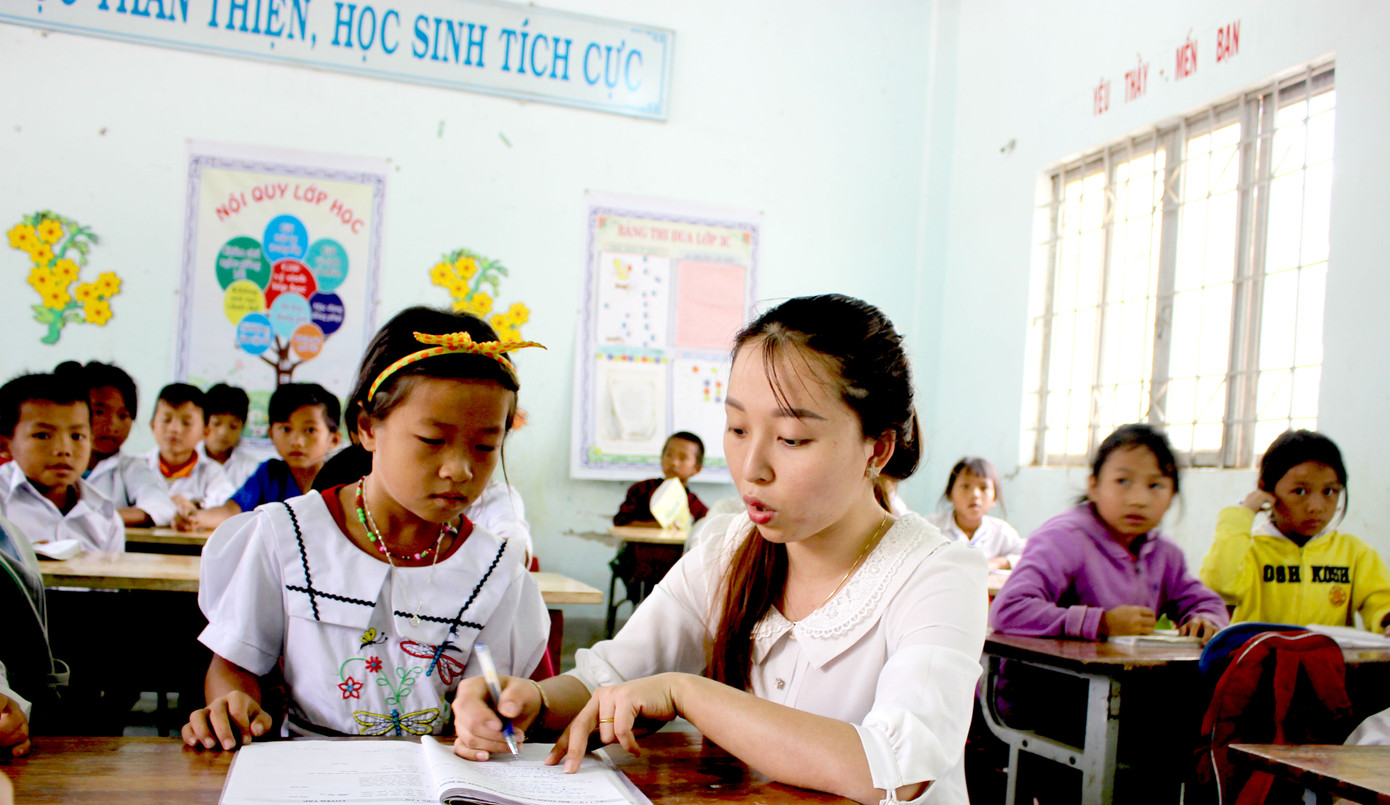 Đắk Lắk xét duyệt đặc cách giáo viên hợp đồng ảnh 1