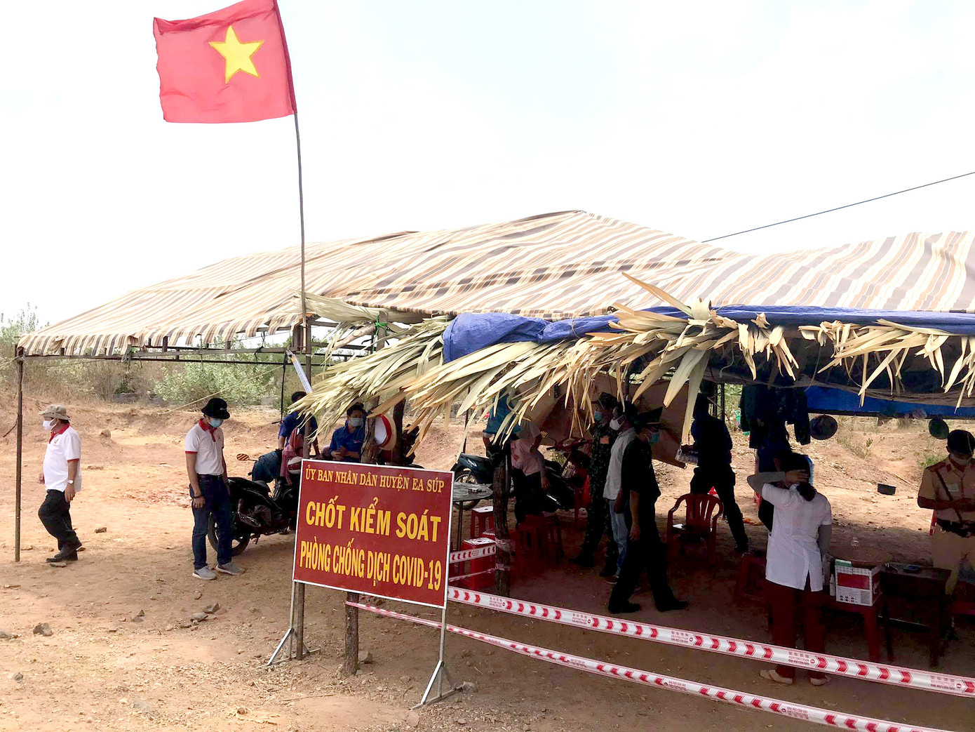 Tuổi trẻ Đắk Lắk tiếp sức cho tuyến đầu chống dịch ảnh 3