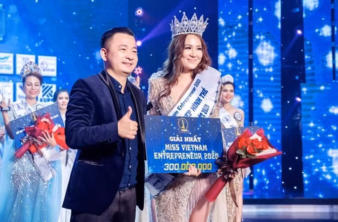 NSƯT Xuân Bắc khuấy động Chủ nhật Đỏ, nhận Bằng khen của Bộ Y tế ảnh 13