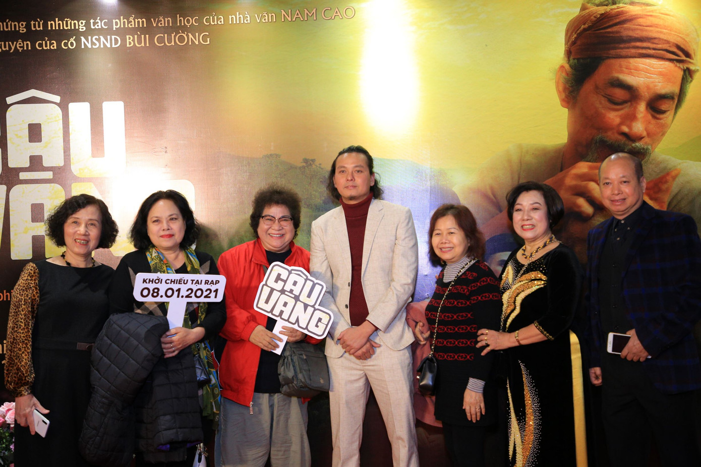 Hoa hậu Đỗ Mỹ Linh, Châu Bùi, Hồng Diễm và dàn sao ủng hộ 'Cậu Vàng' ảnh 7