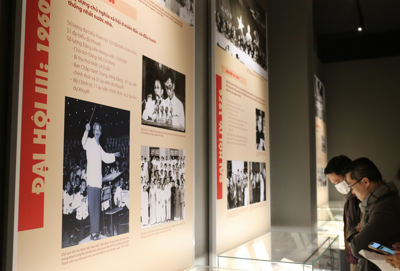 Hàng trăm tài liệu, hiện vật tái hiện lịch sử hào hùng và 12 kỳ đại hội Đảng ảnh 5