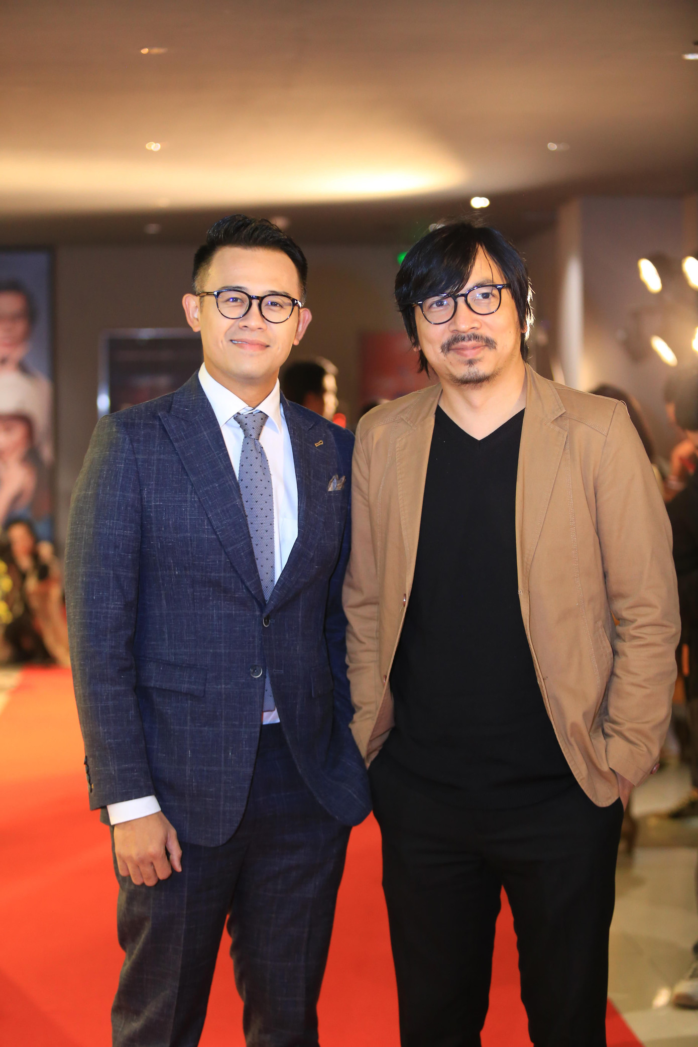 Hoa hậu Đỗ Mỹ Linh, Châu Bùi, Hồng Diễm và dàn sao ủng hộ 'Cậu Vàng' ảnh 12