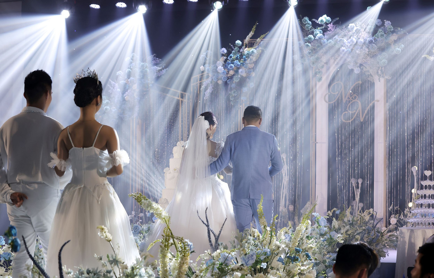 Ca sĩ Tân Nhàn bất ngờ kết hôn với một Phó giáo sư trẻ ảnh 7