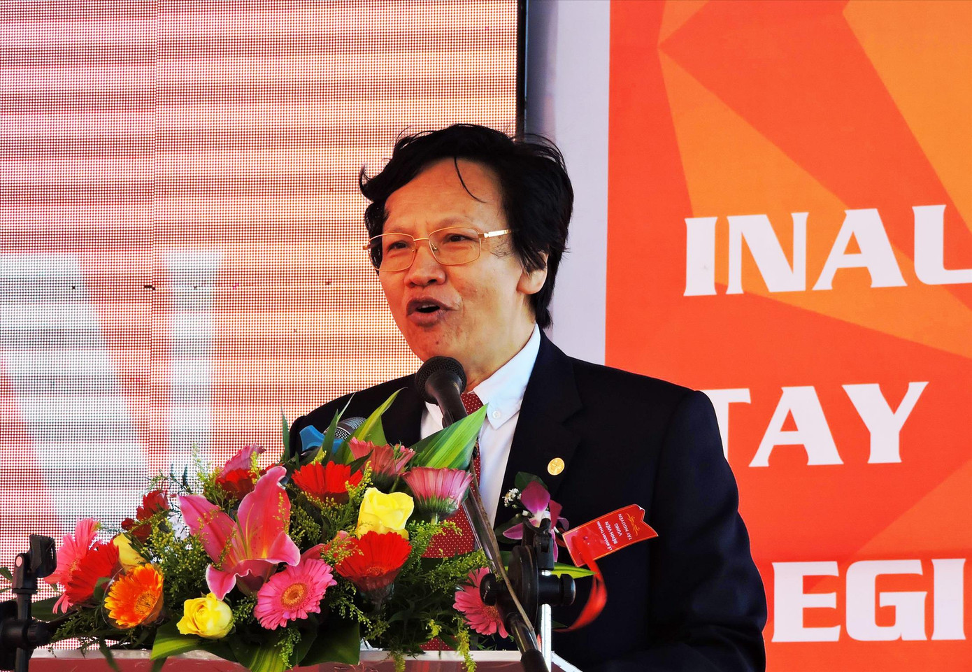 Sự thật - hành trình trần ai: Những cuộc can gián bất thành ảnh 2