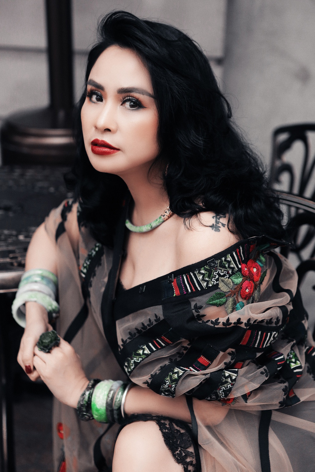 'Bình cũ rượu mới' vẫn nóng ảnh 2