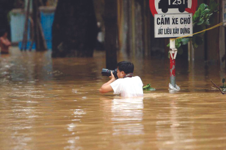 Những cú thót tim của Trường 'đầu bò' ảnh 2