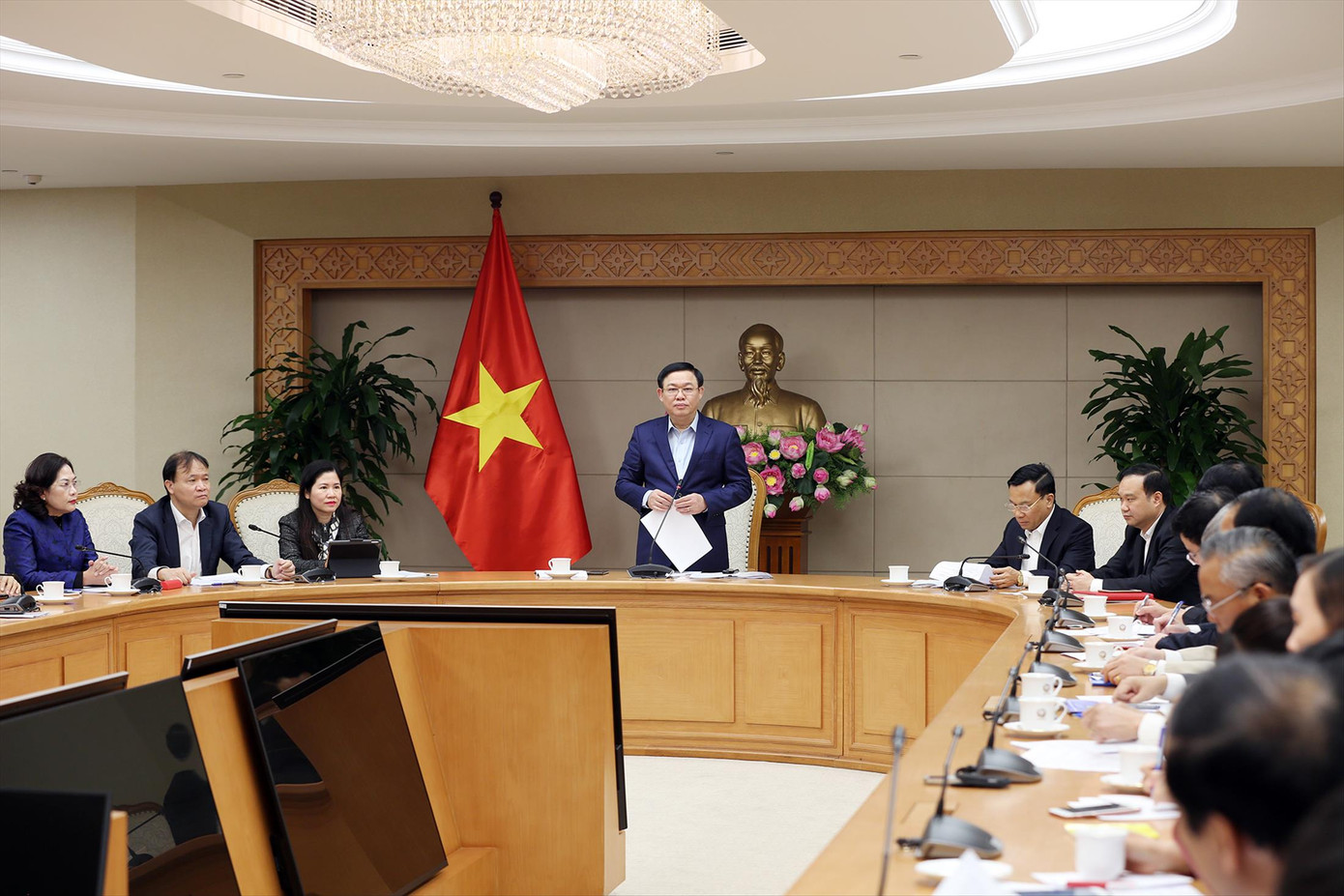 Tăng giá khẩu trang có thể phạt đến 15 triệu đồng ảnh 1