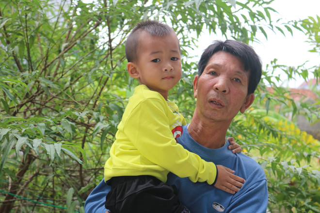 Chuyện ghi ở làng vọng phu: Xót cảnh mẹ goá con côi ảnh 1