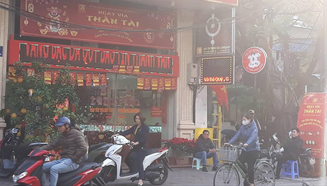 Ngày Vía Thần tài 'thời' corona: Có còn xếp hàng mua vàng? ảnh 2