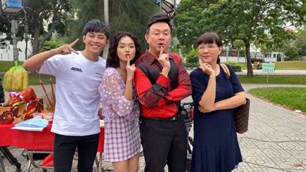 Những hình ảnh mới được tiết lộ về cố nghệ sĩ Chí Tài vài tiếng trước khi qua đời ảnh 2