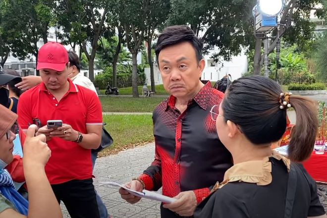 Những hình ảnh mới được tiết lộ về cố nghệ sĩ Chí Tài vài tiếng trước khi qua đời ảnh 4