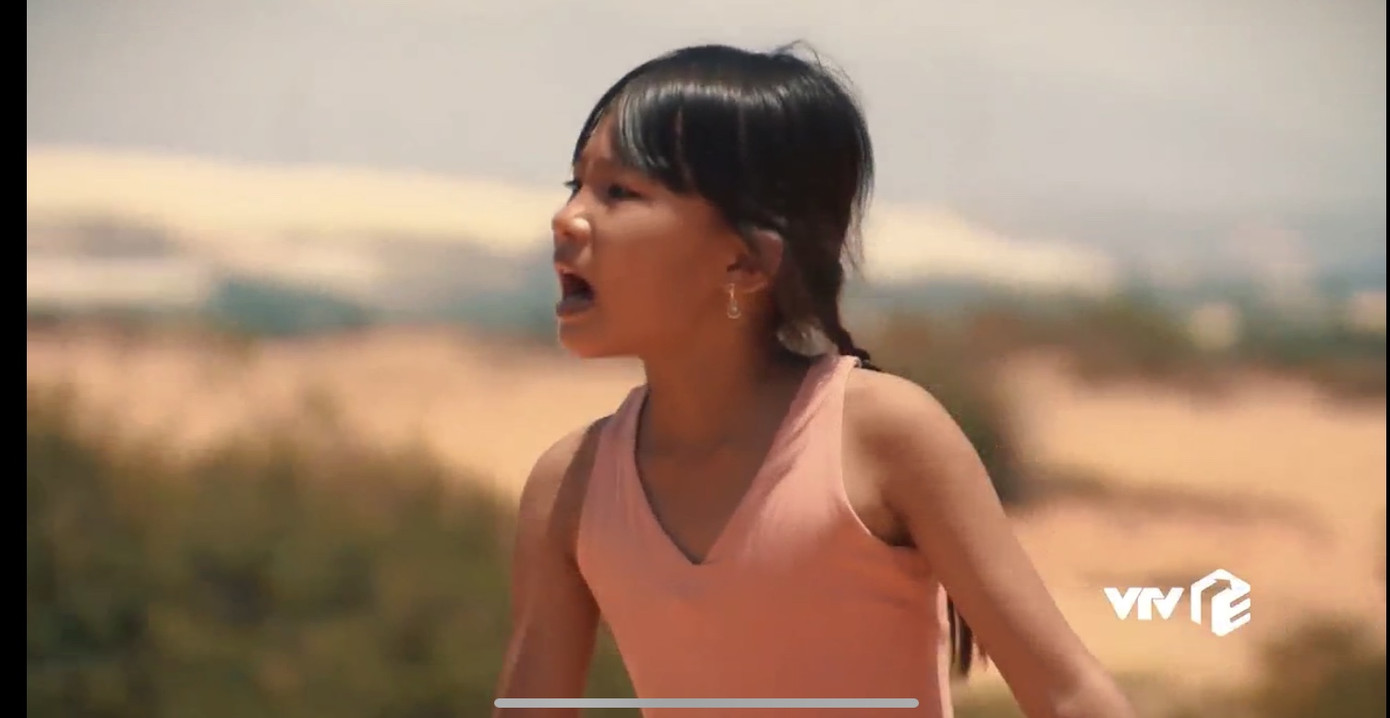 Cát đỏ tập 9: Hai Ngò đánh bài ngửa với vợ, bênh người tình ra mặt ảnh 1