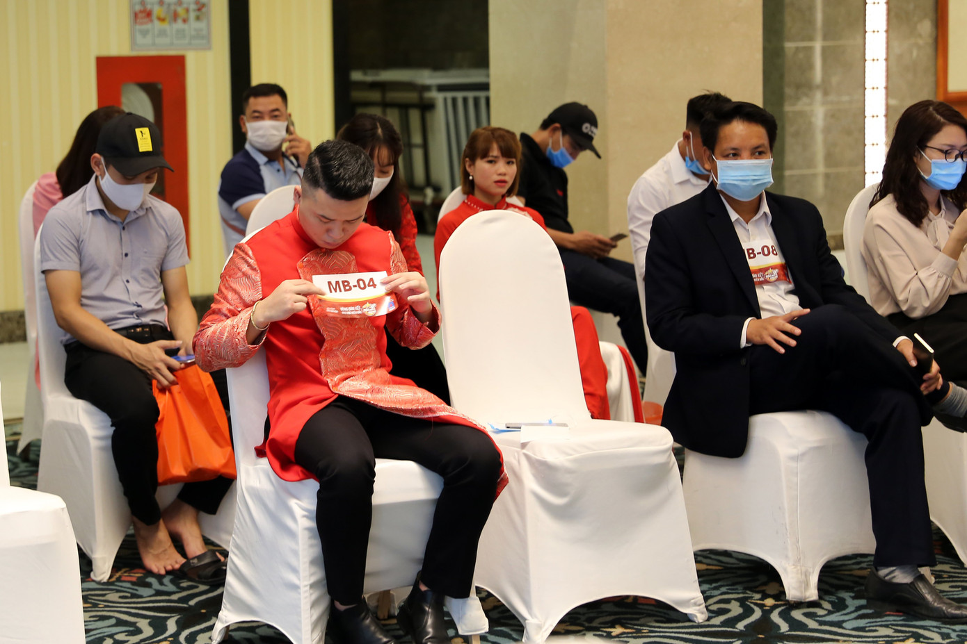 Nhiều bất ngờ khi công nhân thi hát ảnh 5