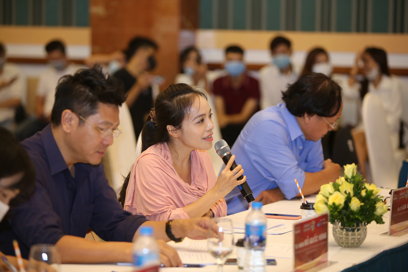 Nhiều bất ngờ khi công nhân thi hát ảnh 2