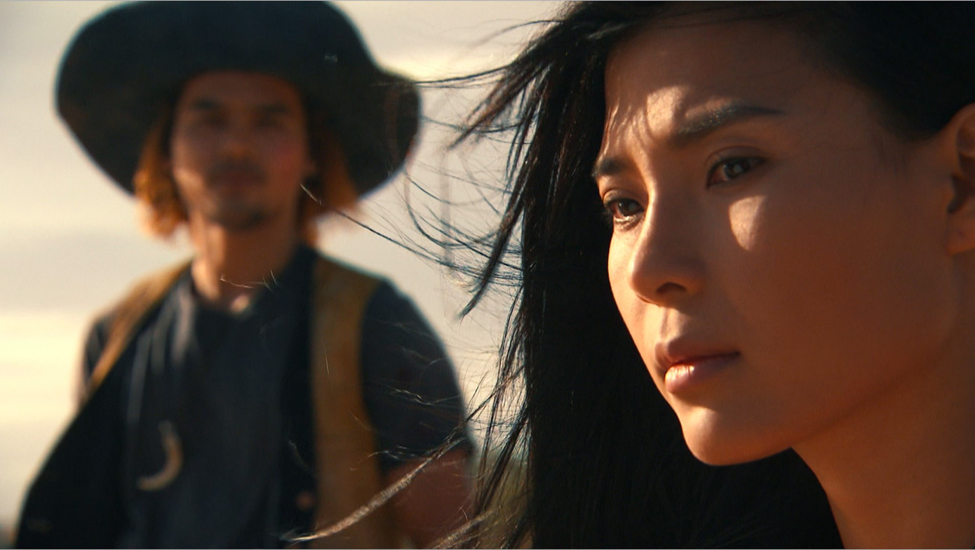 Cát đỏ tập 3: Nhớ (Thúy Diễm) không ngán đánh Nguồn, tát thẳng mặt vợ người tình ảnh 2