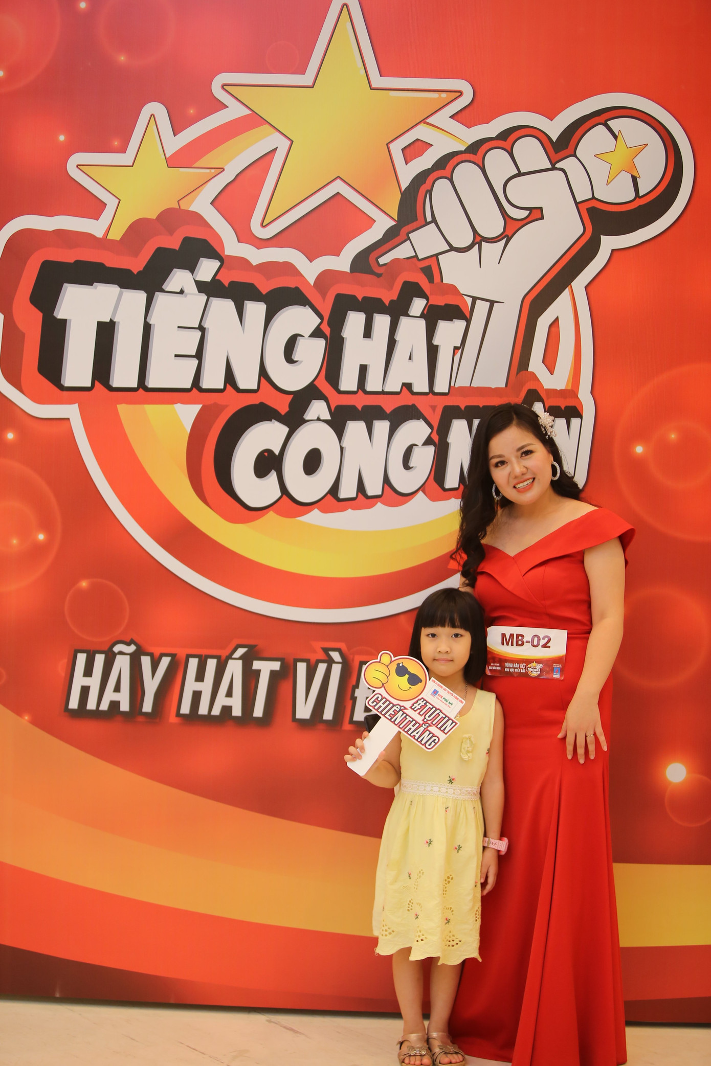 Nhiều bất ngờ khi công nhân thi hát ảnh 3