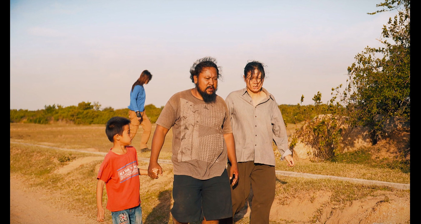 Cát đỏ tập 5: Nhớ (Thúy Diễm) thẳng tay tát Nguồn vì sàm sỡ ảnh 3