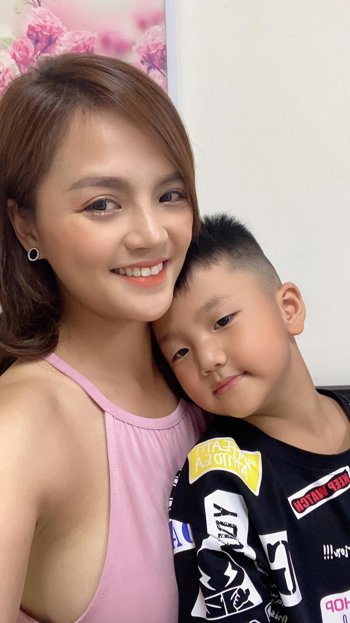 Dàn nữ diễn viên truyền hình giờ vàng rưng rưng: Đà Nẵng cố lên! ảnh 1