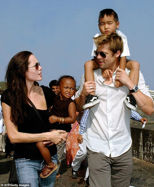 Angelina Jolie hiếm hoi nói về việc ly hôn Brad Pitt: ‘Đó là quyết định đúng đắn’ ảnh 3