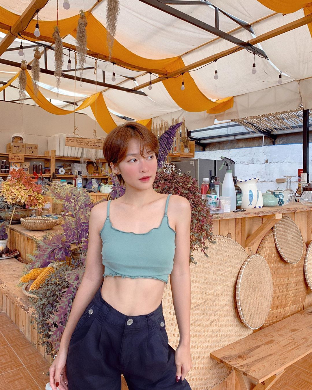 Khả Ngân tung ảnh bikini sexy, fan khen ngọt ngào như mật ong ảnh 4