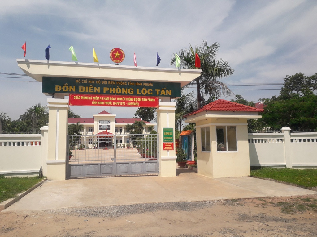 Cận cảnh khu đất làm điện mặt trời Thái Lan muốn mua sát biên giới Campuchia ảnh 10