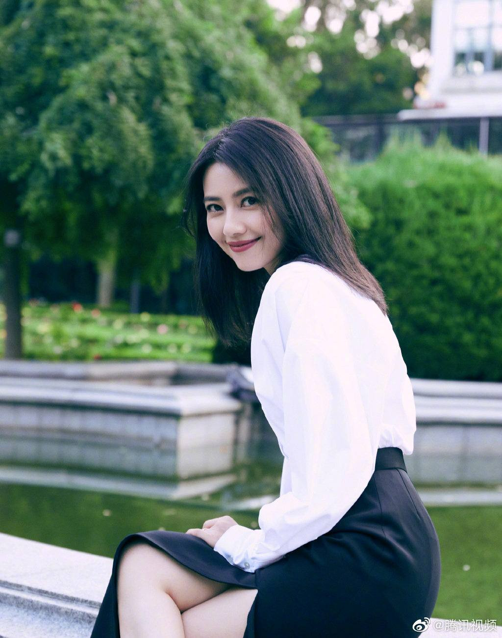 Phải chăng “Chu Chỉ Nhược” Cao Viên Viên lão hóa ngược, 41 tuổi mà trẻ như cô gái 25? ảnh 2